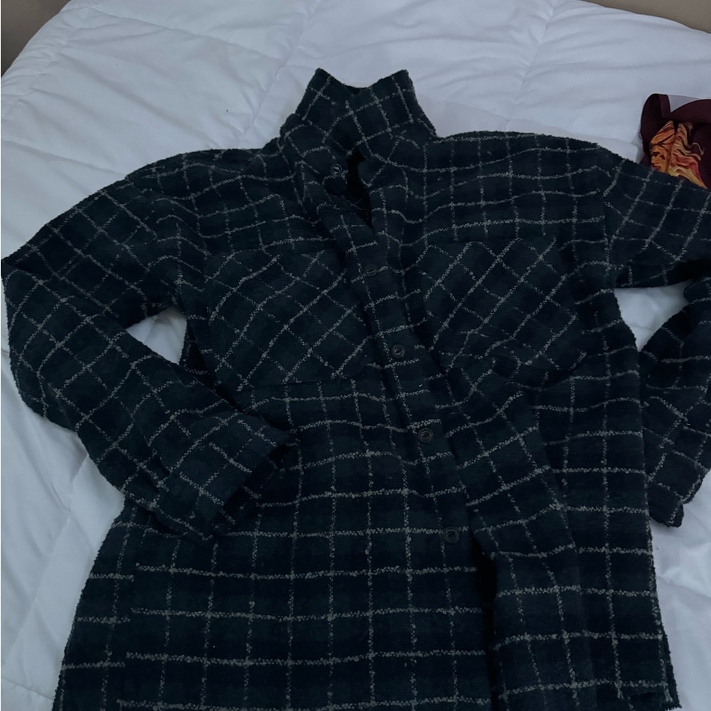 Plaid navy PacSun shirt